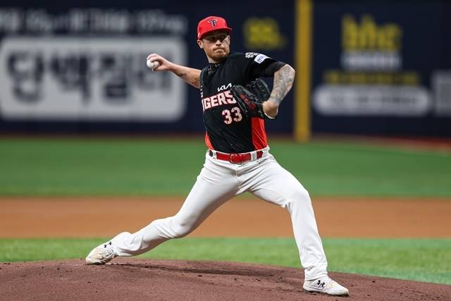 잠시 휴식 시간을 가지는 올러. 사진=KIA 제공