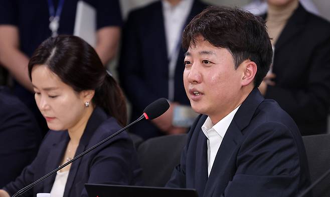 thumb/R658x0.q70/?fname=https://t1.daumcdn.net/news/202506/28/segye/20250628140329355dcnx.jpg