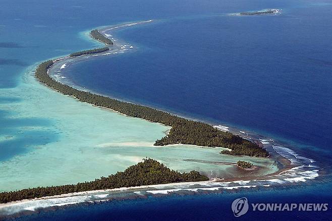 남태평양 섬나라 투발루의 최대 섬인 푸나푸티 섬의 모습 [AFP 연합뉴스 자료사진. 재판매 및 DB 금지]