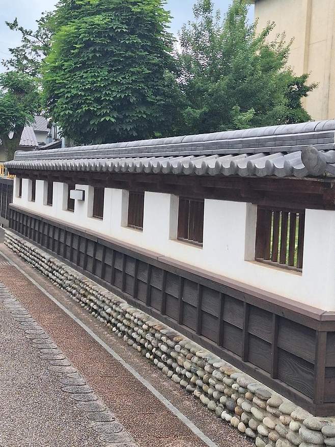 7fed8273b5846af451ef8fe140857673fa2827f69f1e2e39dbeba4647bc94d28