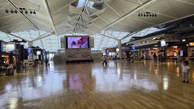 7cea8577b48a61fe38ed81e2429f2e2d4c877be61945ead4167511070c