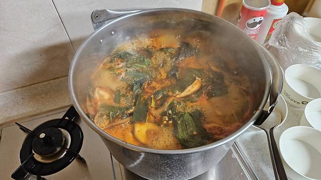 20250628_102121.jpg 아들 야구팀 가족들과 멀리 가서 민물매운탕