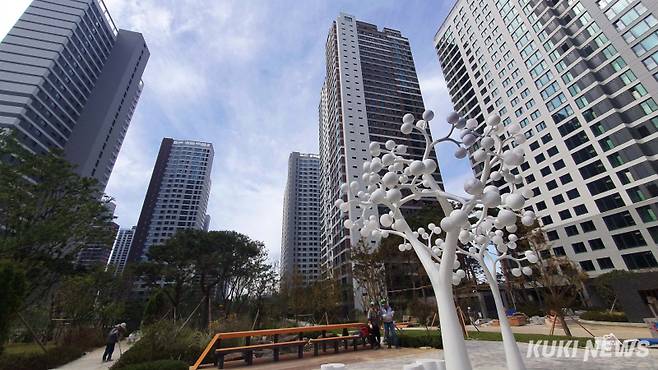 서울의 한 아파트 단지 전경. 곽경근 기자