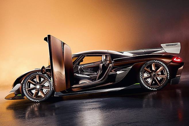 코닉세그 사데어스 스피어