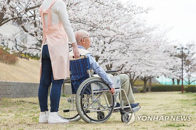 노인 돌봄 [게티이미지뱅크 제공]