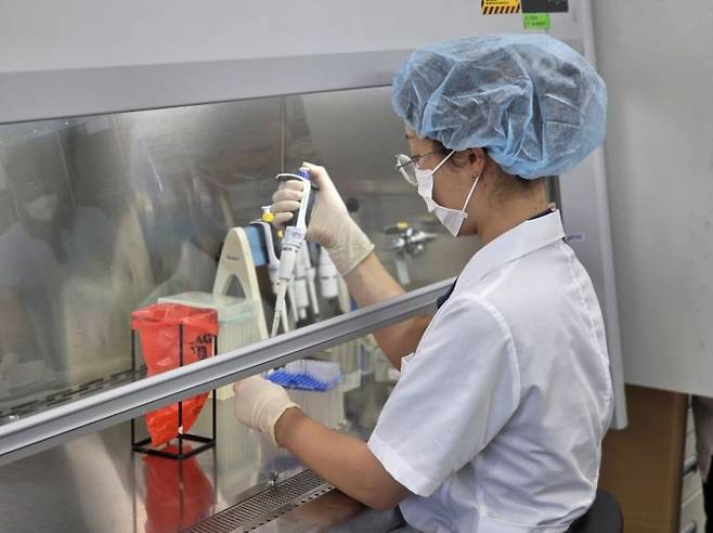 전라남도동물위생시험소가 오는 8월까지 세 달간 산란계 농가를 대상으로 계란 안전성 집중검사에 나선다. 전남도 제공