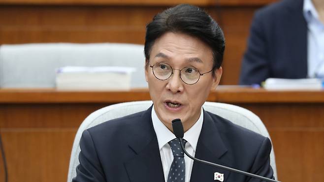 김민석 국무총리 후보자가 24일 서울 여의도 국회에서 열린 인사청문회에서 의원 질의에 답하고 있다. /남강호 기자