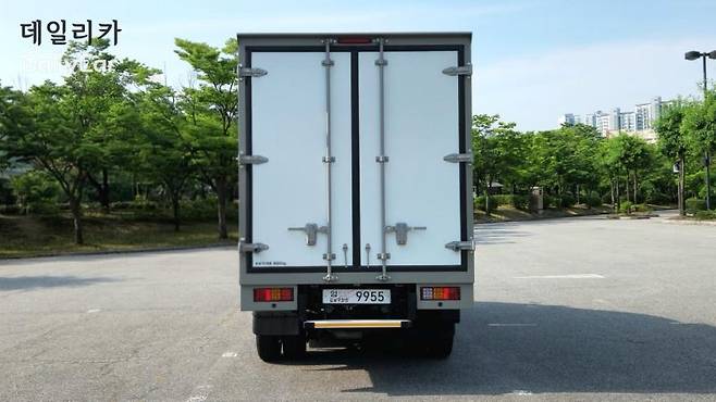 BYD T4K 냉동탑차