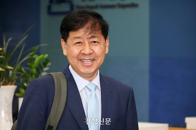 구윤철 기획재정부 장관 후보자가 30일 서울 중구 예금보험공사에 마련된 인사청문회 준비사무실로 들어서고 있다. 권도현 기자