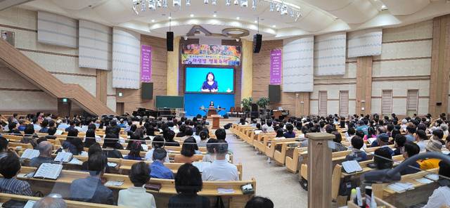 지난달 순천 주성교회에서 열린 김민정 권사 초청 간증집회 모습. 기독문화선교회 제공