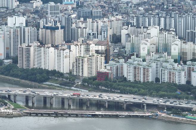 29일 서울 시내 아파트 단지의 모습.[연합]