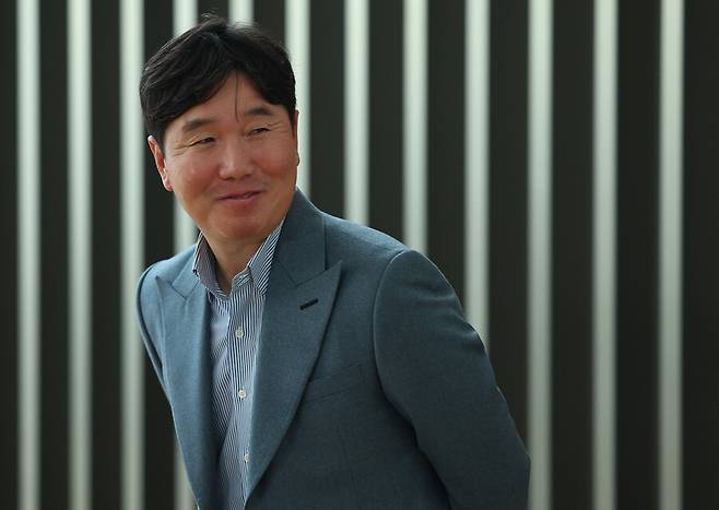 ▲ 류지현 WBC 대표팀 감독은 이미 화이트의 투구를 직접 지켜보는 등 현미경 분석에 들어갔다 ⓒ연합뉴스