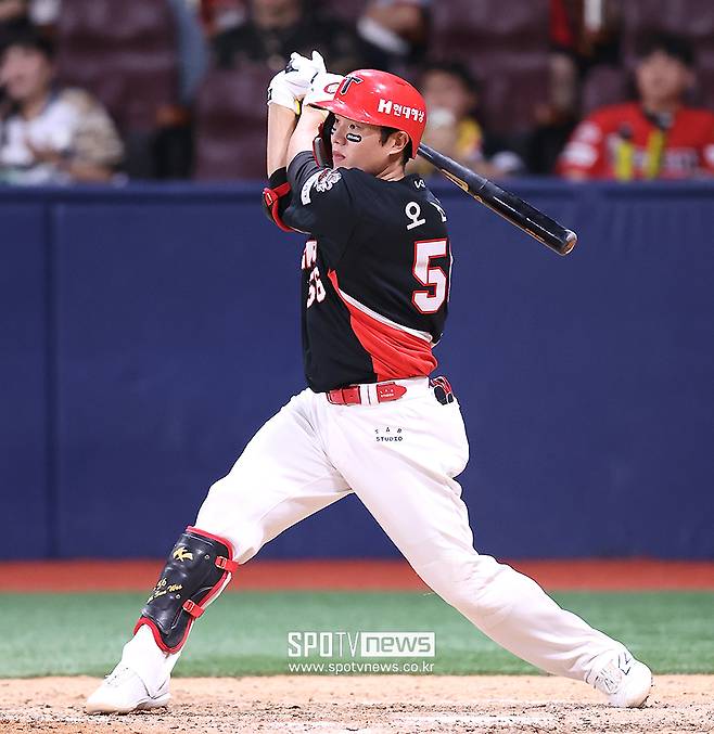 ▲ 올해 함평 타이거즈의 상징과도 같은 선수로 나성범의 부상 공백을 잘 메워주고 있는 오선우 ⓒ곽혜미 기자