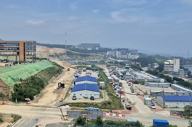 공사 중인 문무대왕과학연구소 [촬영 손대성]