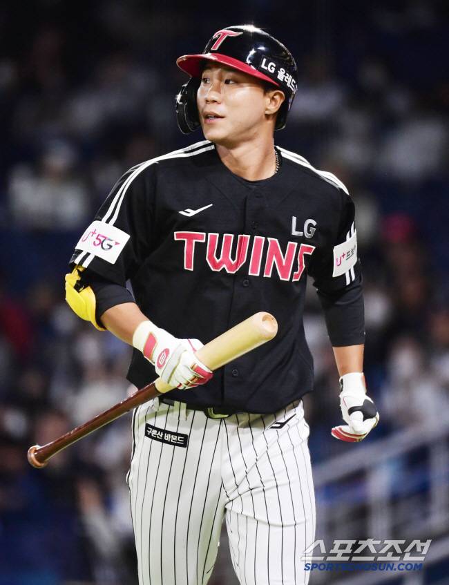 7일 창원NC파크에서 KBO리그 NC와 LG의 경기가 열렸다. 타격하고 있는 최민창. 창원=송정헌 기자songs@sportschosun.com/2022.10.7/