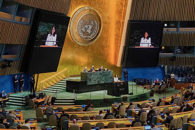 오는 9월 제80차 유엔 총회가 열린다. 사진은 총회가 개최되는 미국 뉴욕 유엔본부 총회장 모습./AP 연합뉴스