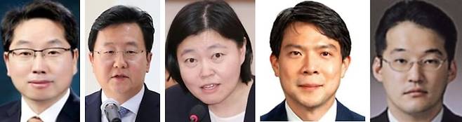 왼쪽부터 노만석 대검 차장검사, 정진우 서울중앙지검장, 임은정 서울동부지검장, 성상헌 법무부 검찰국장, 최지석 법무부 기획조정실장. / 연합뉴스, 대검찰청.