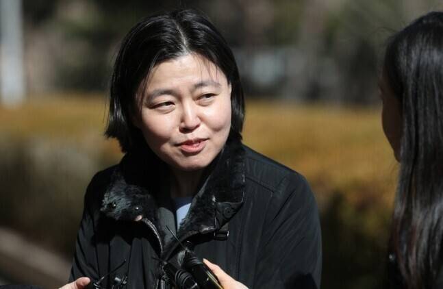 임은정 부장검사가 2023년 3월2일 오후 정부과천청사 내 법무부에서 열리는 검사적격심사위원회에 출석하며 기자들의 질문에 답하고 있다. 강창광 선임기자 chang@hani.co.kr