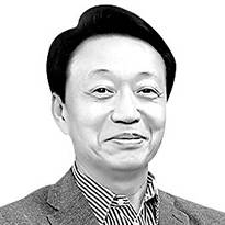 한용섭 전 국방대 부총장·한국국가전략학회 회장