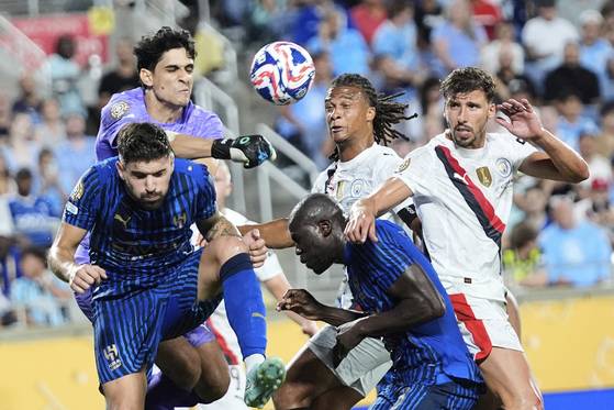 거함 맨시티를 꺾고 클럽월드컵 8강에 진출한 알힐랄. AP=연합뉴스