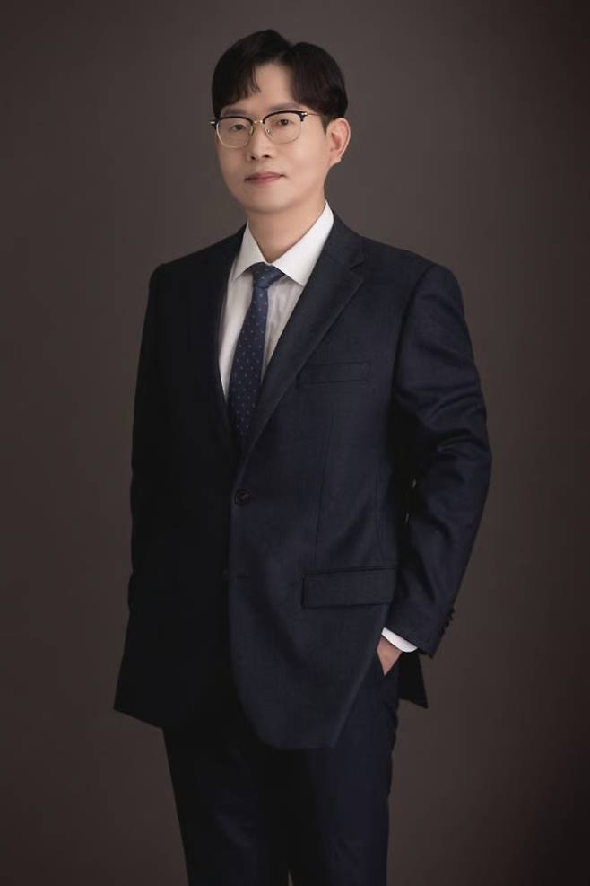 법무법인(유한) 강남 김수한 변호사 겸 가맹거래사