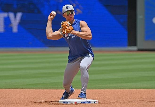 [서울=뉴시스] 훈련 중인 김혜성.(사진=엑스 옛 트위터 갈무리) *재판매 및 DB 금지