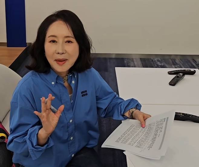 방송인 윤영미가 인생에 대한 고충을 털어놓았다. 윤영미 인스타그램 캡처