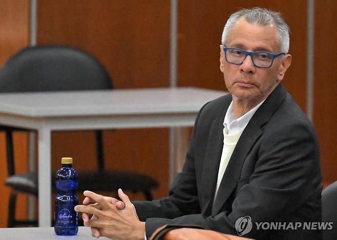 30일(현지시간) 대법원 법정 출석한 호르헤 글라스 전(前) 에콰도르 부통령 [키토 AFP=연합뉴스. 재판매 및 DB 금지]