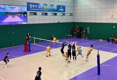 대한항공과 KB손해보험의 연습 경기 장면 [대한항공 배구단 제공. 재판매 및 DB 금지]