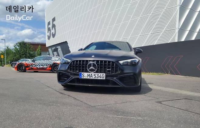 메르세데스-AMG, 더 뉴 CLE 53 4MATIC+ 쿠페 (독일 아팔터바흐 AMG 생산공장)