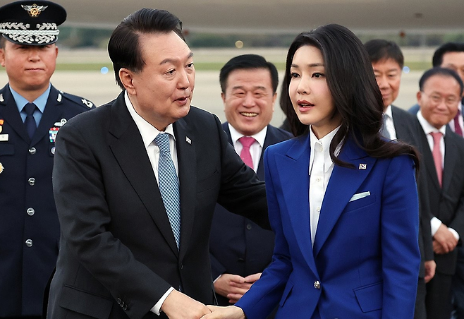 윤석열 전 대통령과 김건희 여사 / 사진 = 연합뉴스