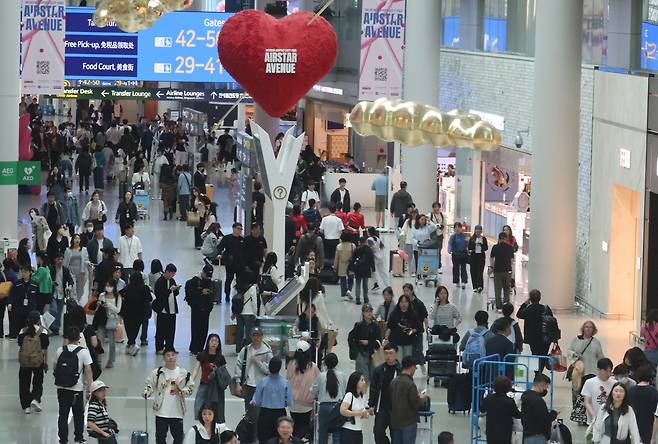인천국제공항 면세구역 모습. [연합]