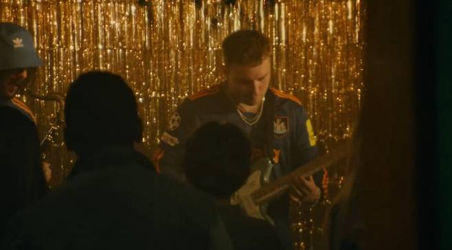 뉴캐슬 서드 유니폼. 더선