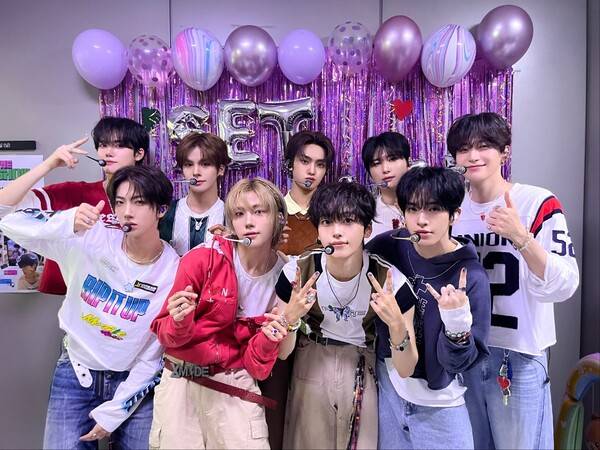 ▲ 크래비티가 1일 방송된 SBS funE '더쇼'에서 신곡 '셋넷고?!'로 7월 첫째 주 1위를 차지했다. 제공|스타쉽엔터테인먼트