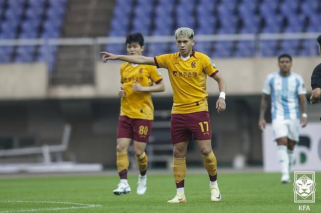 ▲ 울산HD와 광주FC가 오후 7시 광주월드컵경기장에서 2025 하나은행 코리아컵 8강전을 치렀다 ⓒ대한축구협회