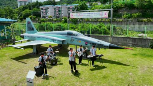 ◇태백시(시장:이상호)가 세연중 댄스동아리, 한국항공고 밴드동아리 등 지역 청소년들과 협업한 홍보영상을 제작해 화제다.