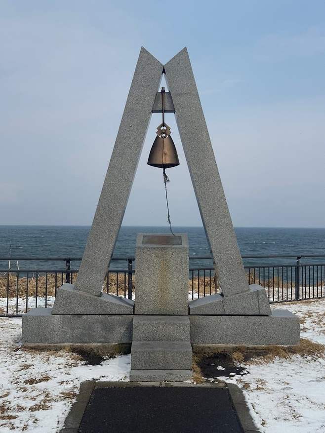 0b9e8377bd821dff239982ed339c706d383877904f0408f9fc4d67b03fc16ee8b86c7ea3d9f413f7af9d3283ce382b271bc0b91482