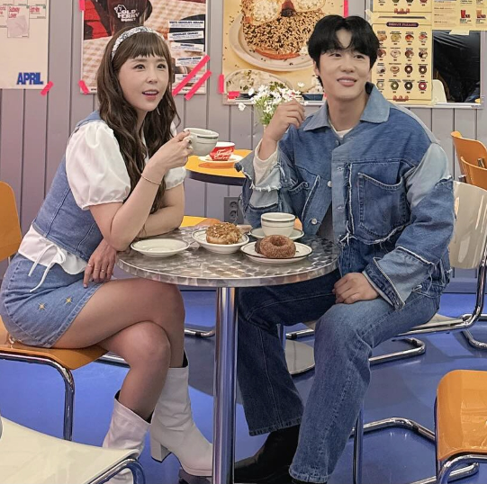 코요태 신지의 예비신랑 문원이 직접 입을 열었다.사진=문원SNS