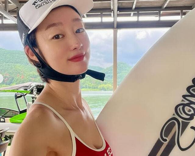 최여진은 수상스키를 배우다 지금의 남편을 만났다. / 최여진 소셜미디어 캡처