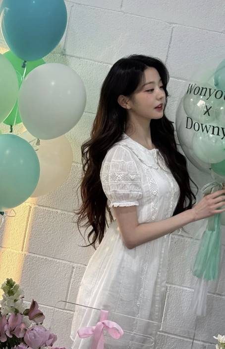 장원영 소셜 계정 캡처