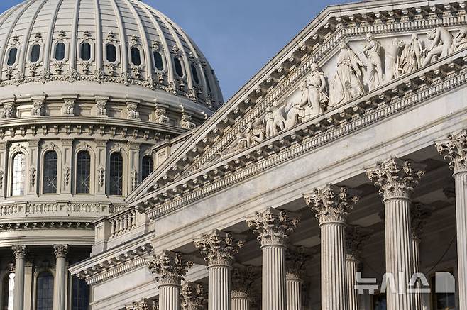 [워싱턴=AP/뉴시스]지난달 30일(현지 시간) 워싱턴DC 국회의사당 상원 건물. 2025.07.03.