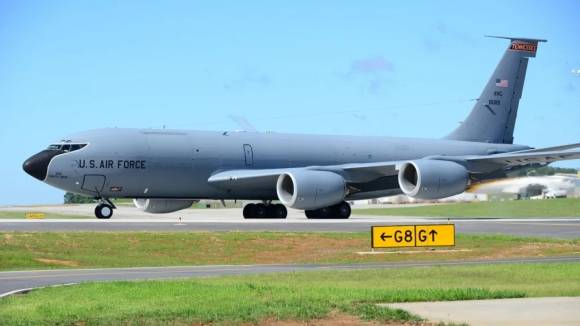 KC-135 공중급유기. 출처=미 공군
