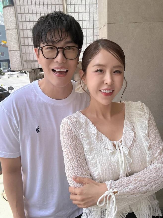 문원, 신지. 사진| 신지 SNS