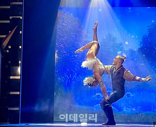 대극장에서 진행된 서커스 공연(사진=이민하 기자)