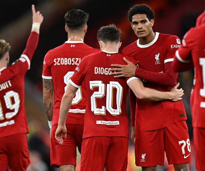 리버풀이 디오구 조타의 등 번호 20번을 영구 결번으로 지정한다. 사진=AFPBB NEWS