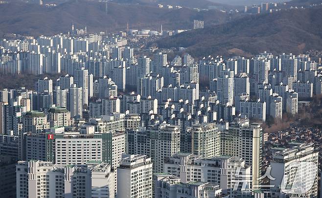 경기 성남시 정자동 아파트 단지. 2025.1.24/뉴스1 ⓒ News1 김진환 기자