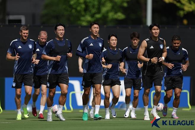 훈련하는 울산 HD. (한국프로축구연맹 제공)