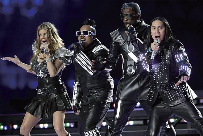 블랙 아이드 피스가 공연하고 있다. /엑스