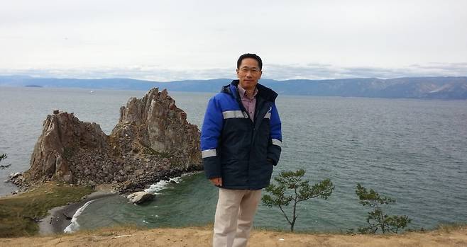 러시아 체류 시절의 송종찬 시인.