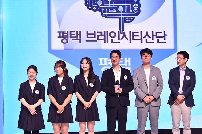 NH농협은행 한국여자바둑리그 2024시즌 준우승을 차지한 평택 브레인시티산단 선수단. 한국기원 제공